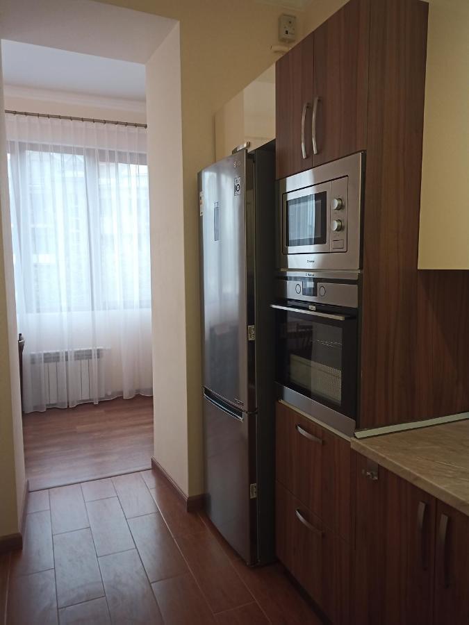 Spacious One Bedroom Apartment In The City Centre Erywań Zewnętrze zdjęcie