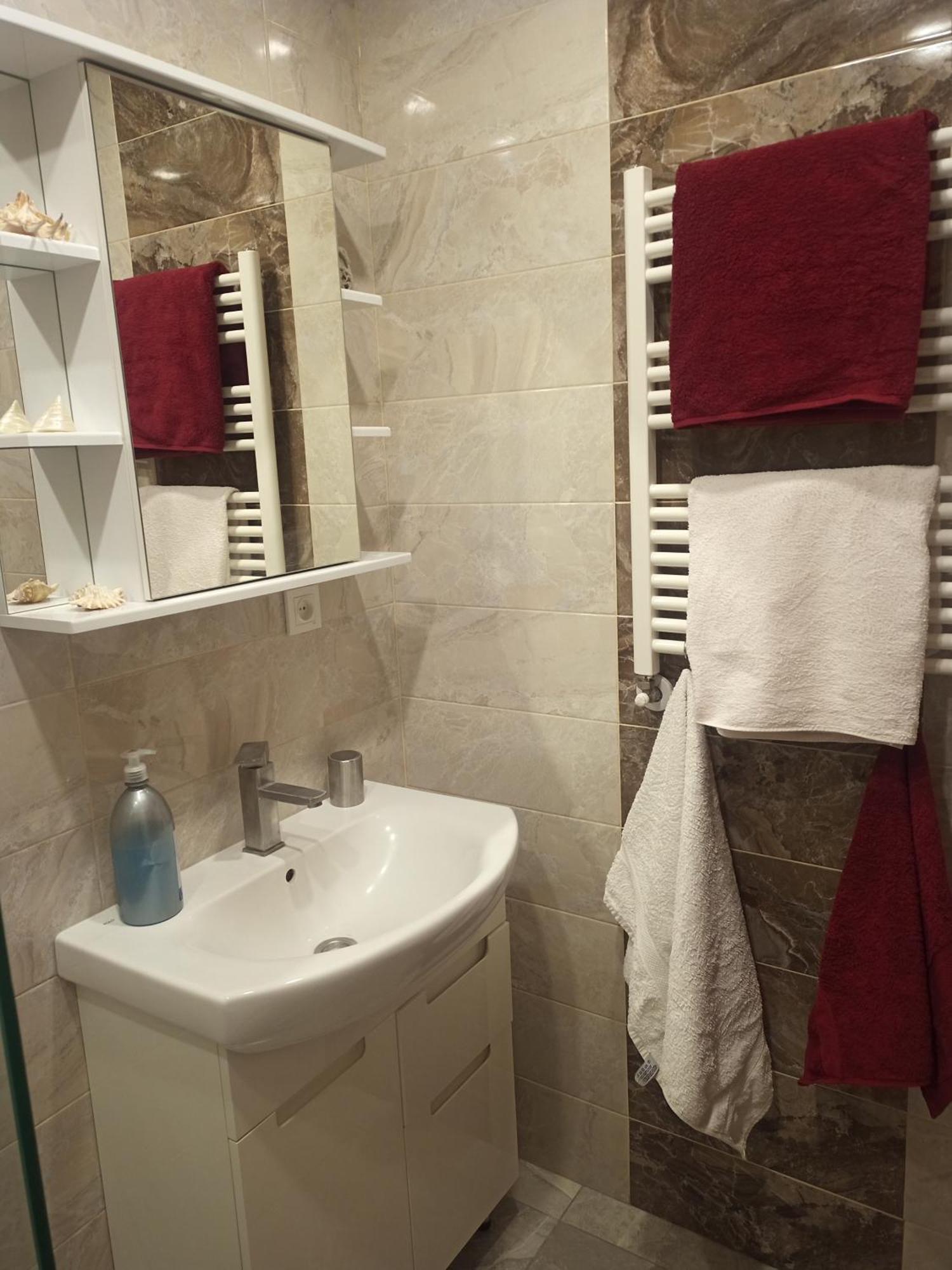 Spacious One Bedroom Apartment In The City Centre Erywań Zewnętrze zdjęcie
